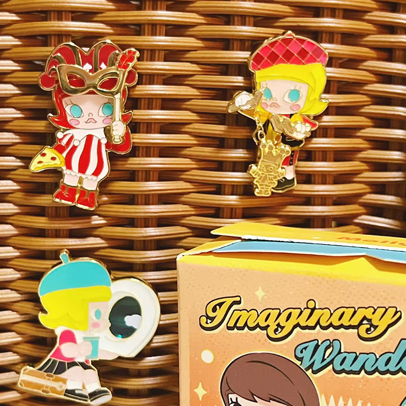 Pop Mart Molly Fantasy Gamin S - Home Security Product ulasan dan harga
